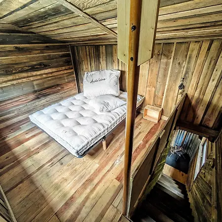 Campingplads Les Renardieres - En Forez *