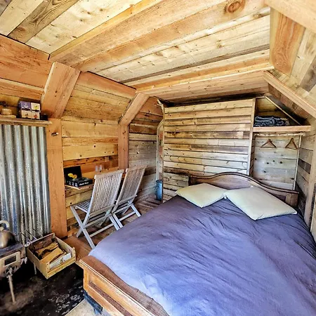 Campingplads Les Renardieres - En Forez