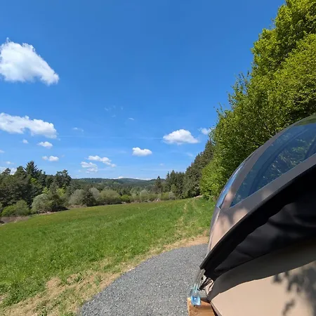 Parque de Campismo Les Renardieres - En Forez *